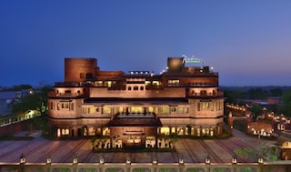 Radisson | Corporate Events & Cocktail Party Venue Hall in Residency Road, Jodhpur